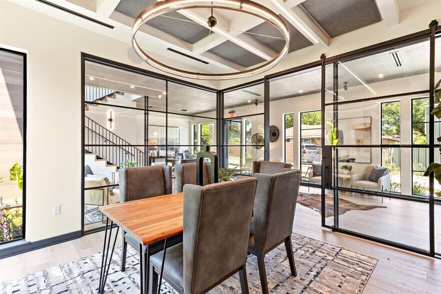 More Photos Of 2318 Morelos, Austin Office For Sale