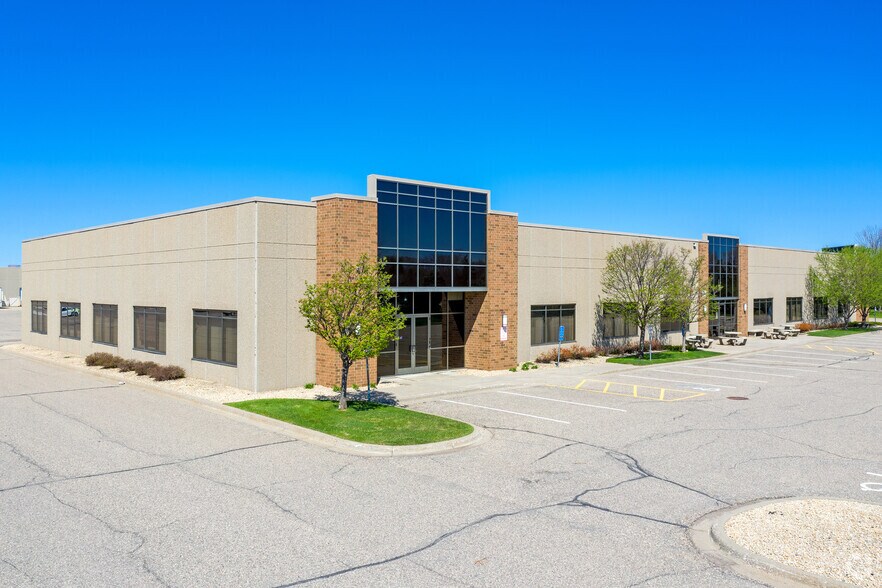 Primary Photo Of 5550 Upper 147th St W, Apple Valley Office For Sale
