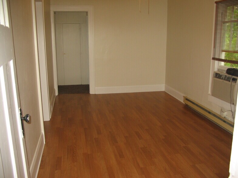 More Photos Of 1131 Broadway, Dunedin Apartments For Sale