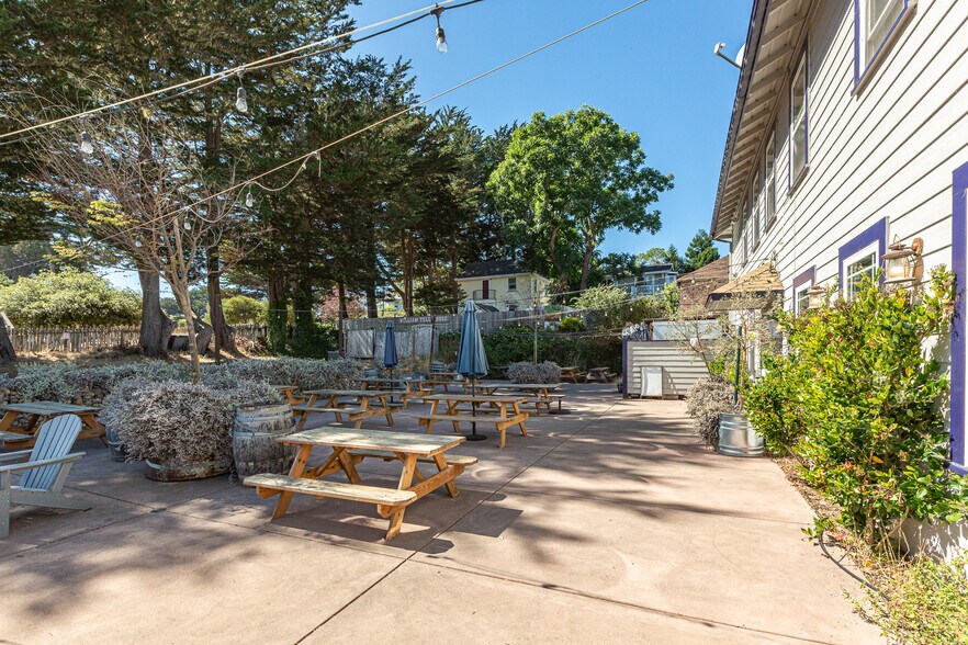 More Photos Of 26955 State Route 1, Tomales Storefront Retail Residential For Lease