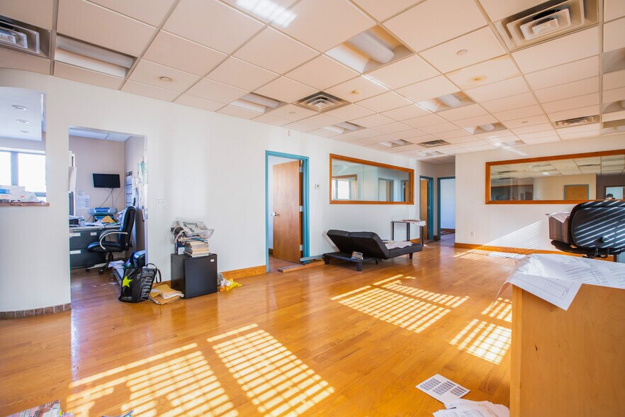 More Photos Of 1652 Atlantic Ave, Brooklyn Warehouse For Sale