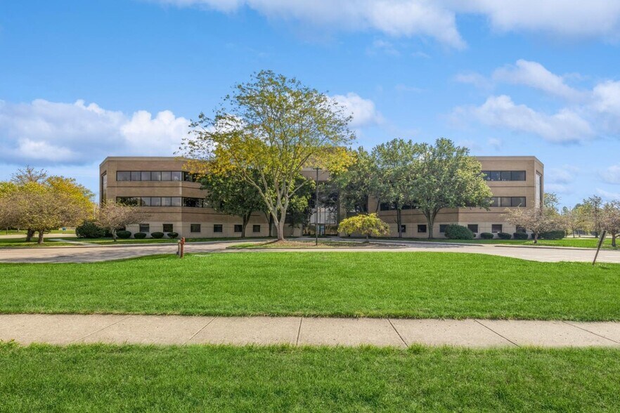 More Photos Of 1530 Needmore Rd, Dayton Medical For Lease