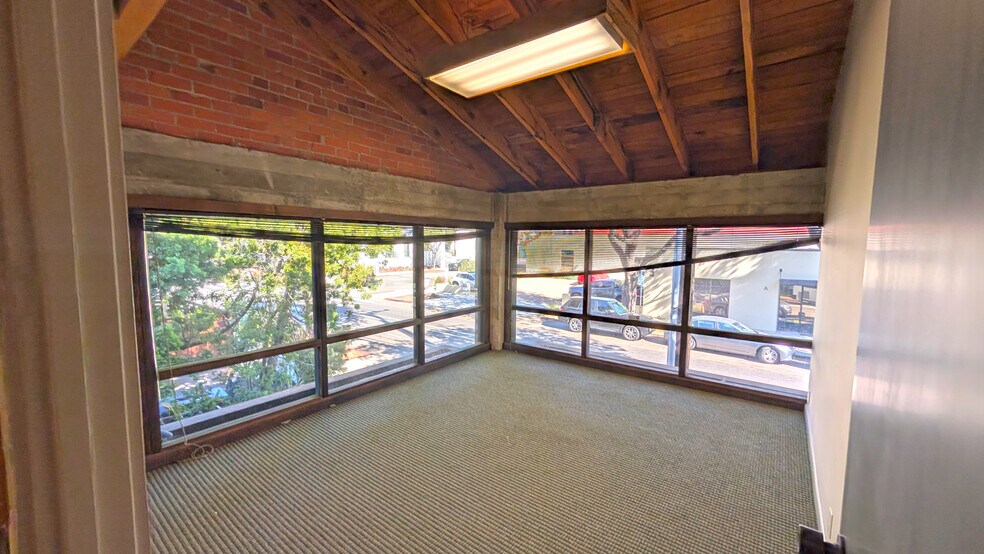 More Photos Of 829 De la Vina St, Santa Barbara Office For Lease