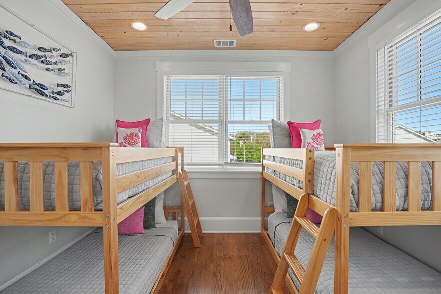 More Photos Of 8 Sandlewood Ct, Tybee Island Specialty For Sale