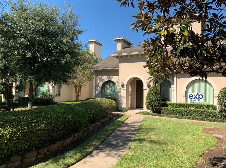 More Photos Of 12824 Willow Centre Dr, Houston Medical For Sale