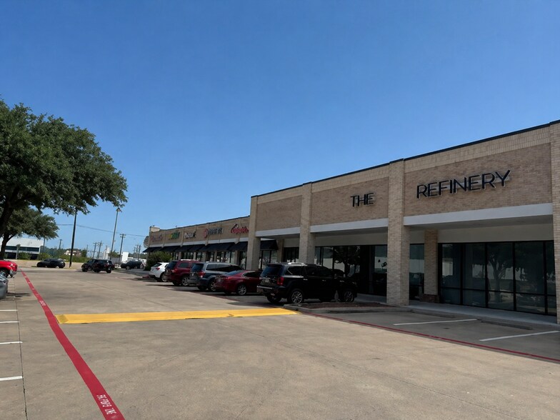 More Photos Of 3105-3115 E Ira E Woods Ave, Grapevine Unknown For Lease