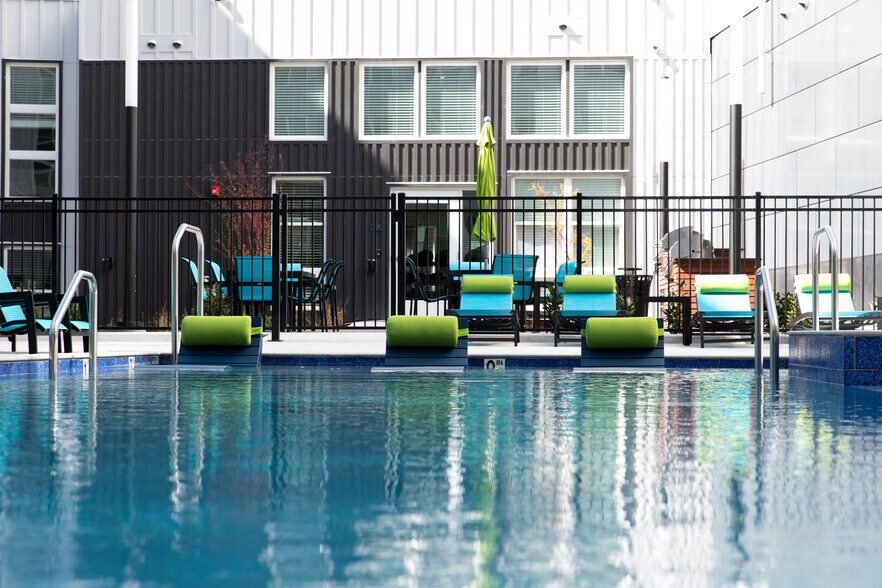 More Photos Of 400 Hull St, Richmond Office For Lease