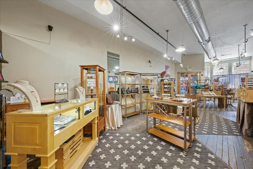 More Photos Of 720 Main st, Ouray General Retail For Sale