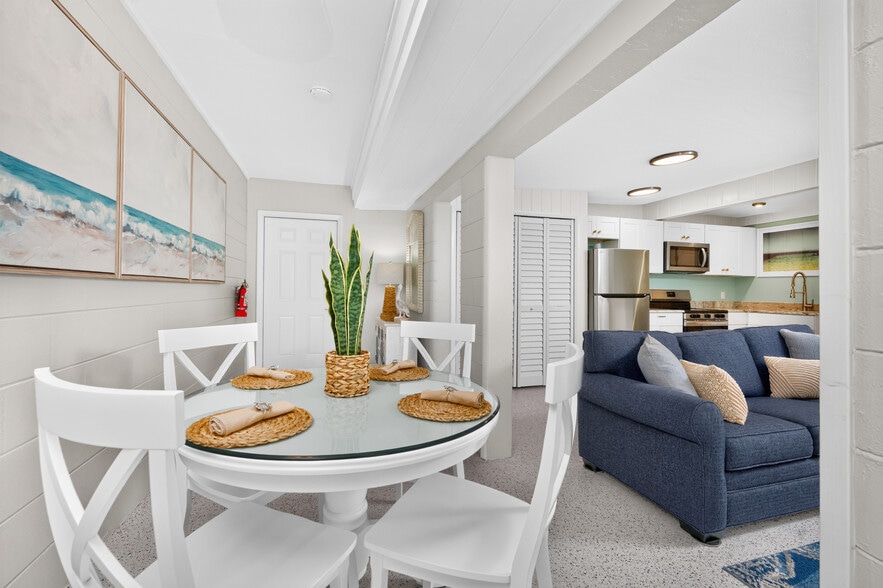 More Photos Of 1130 Gulf Blvd, Englewood Apartments For Sale