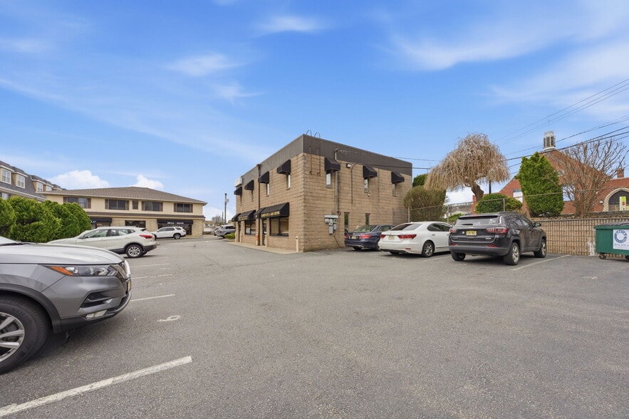 More Photos Of 415 Totowa Rd, Totowa Medical For Sale