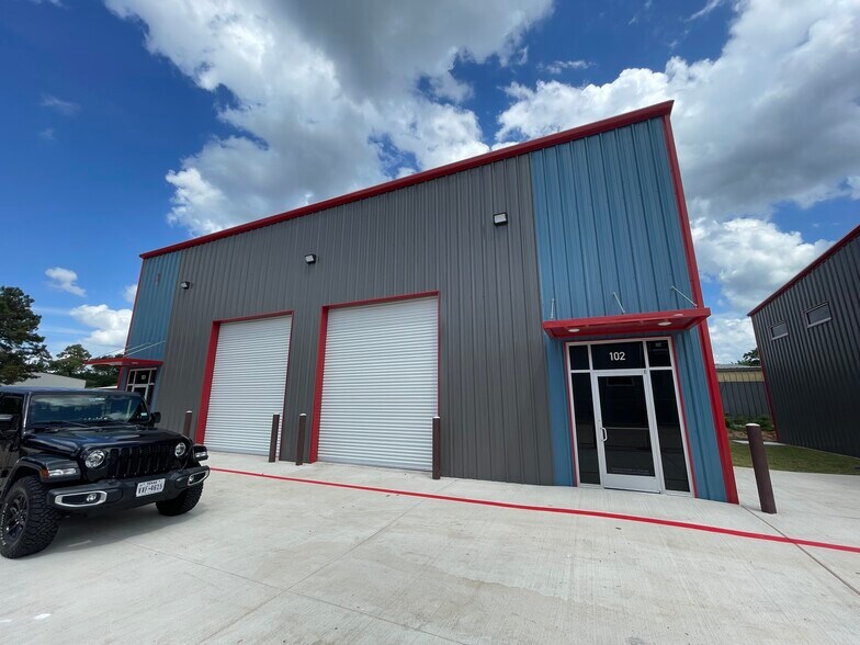 More Photos Of 32223 Tamina Rt, Magnolia Flex For Lease