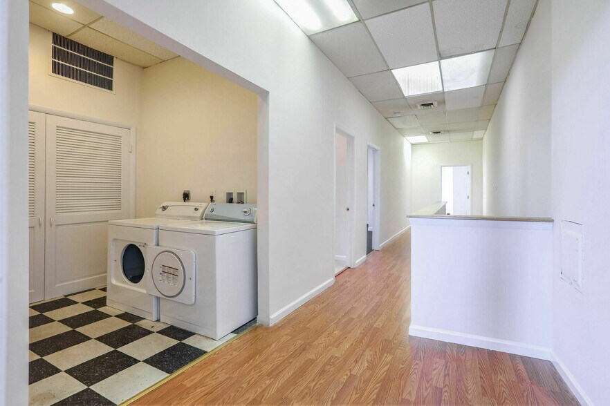 More Photos Of 2129 Charles St, Baltimore Storefront Retail Residential For Sale