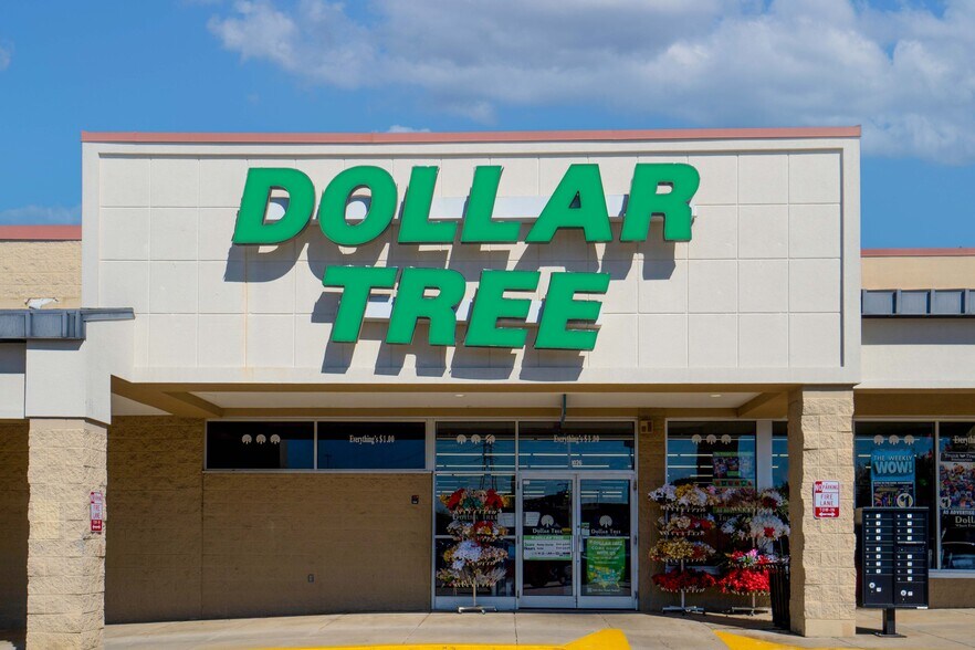 More Photos Of 1008 Crossroads Dr, Statesville Unknown For Lease