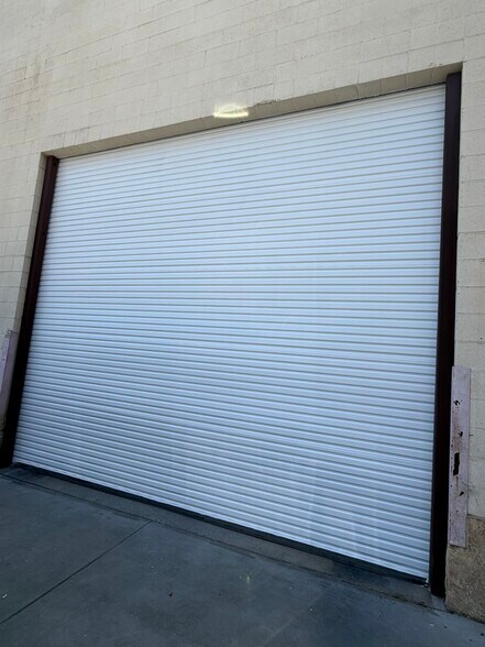 More Photos Of 2875 Orange Olive Rd, Orange Manufacturing For Lease