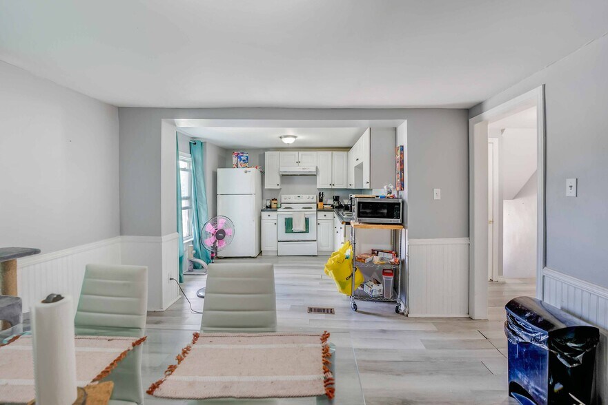 More Photos Of 5371 Huron St, Niagara Falls Apartments For Sale