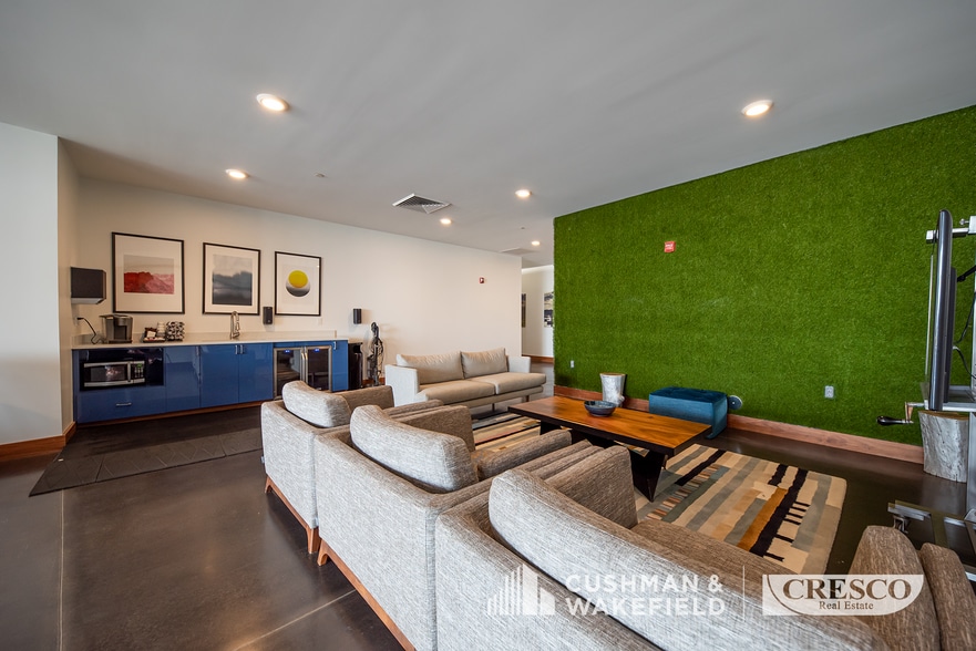 More Photos Of 3219 Detroit Ave, Cleveland Apartments For Sale
