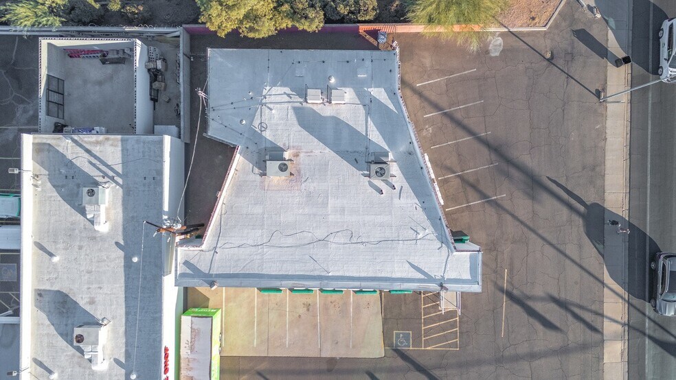 More Photos Of 3550 E Broadway Rd, Mesa Freestanding For Sale