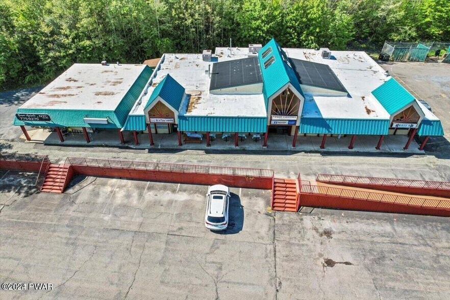 More Photos Of 635 Route 739, Lords Valley Freestanding For Sale
