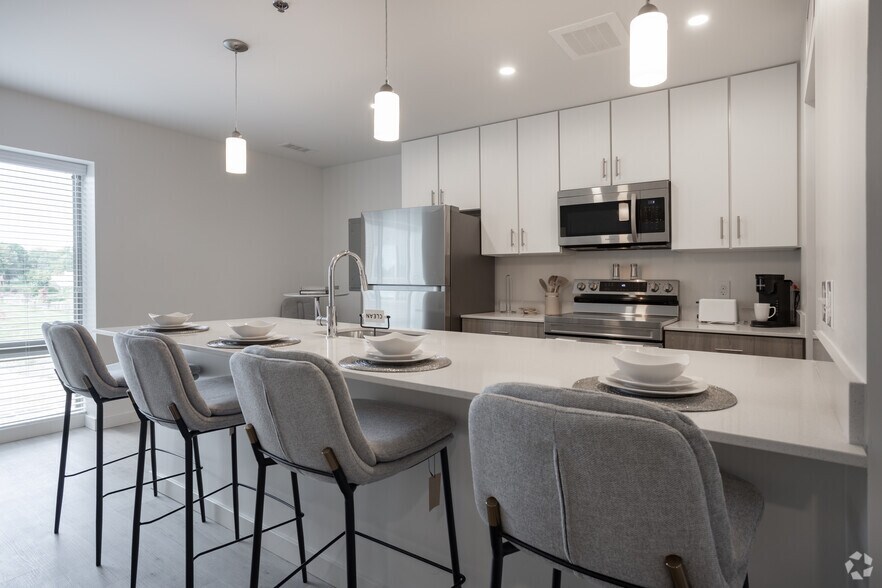 More Photos Of 3800 Park East Dr, Beachwood Apartments For Lease