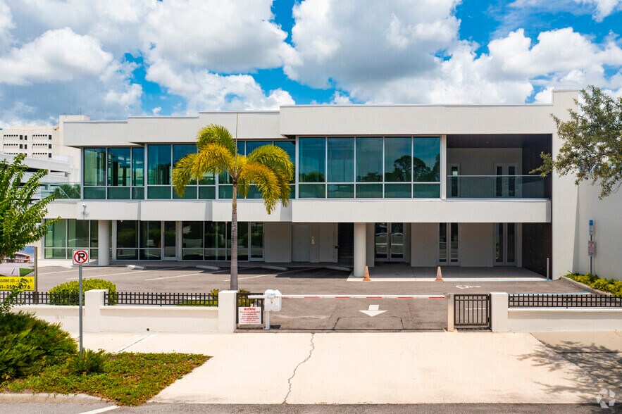 More Photos Of 1801-1809 S Osprey Ave, Sarasota Medical For Lease