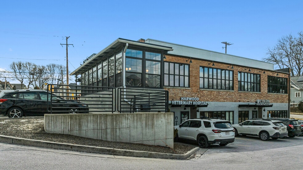 More Photos Of 7954 Harwood Ave, Milwaukee Storefront For Sale