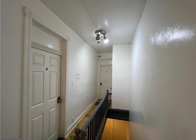 More Photos Of 4118 W Girard Ave, Philadelphia Specialty For Sale