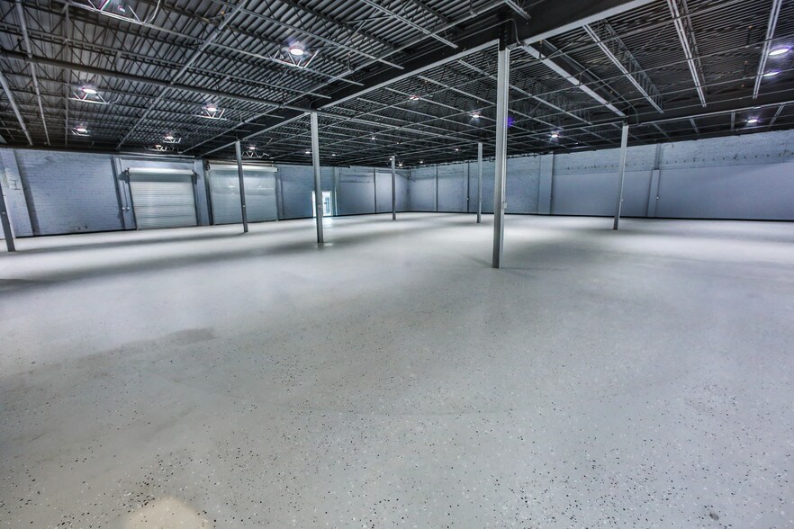 More Photos Of 213 Shaw Ave, Pasadena Industrial For Lease