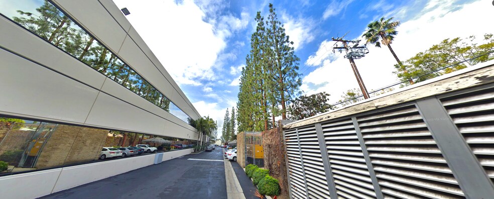More Photos Of 602-606 E Huntington Dr, Monrovia Office For Lease