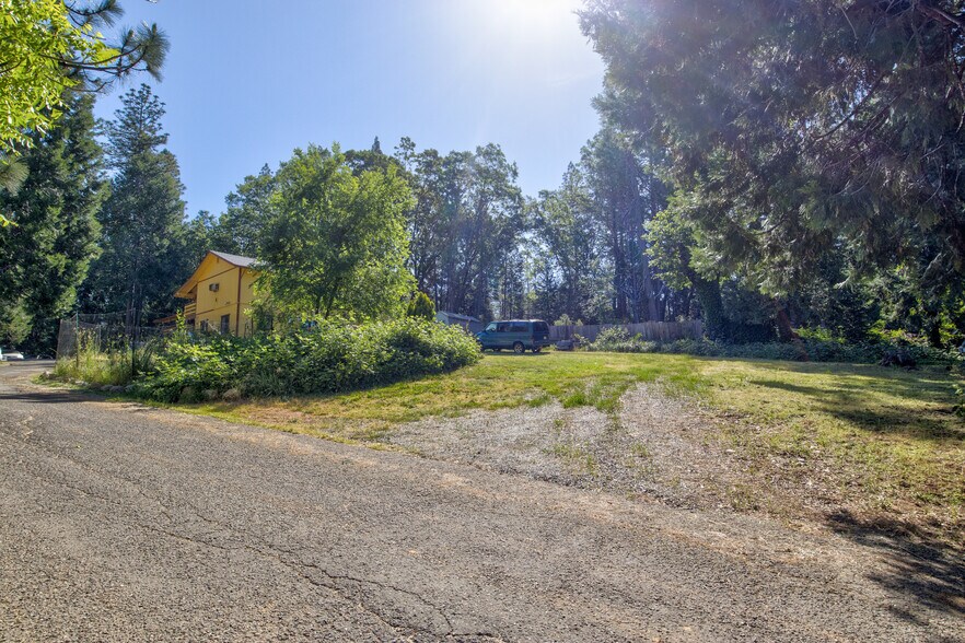 More Photos Of 6350 State Highway 193, Georgetown Apartments For Sale