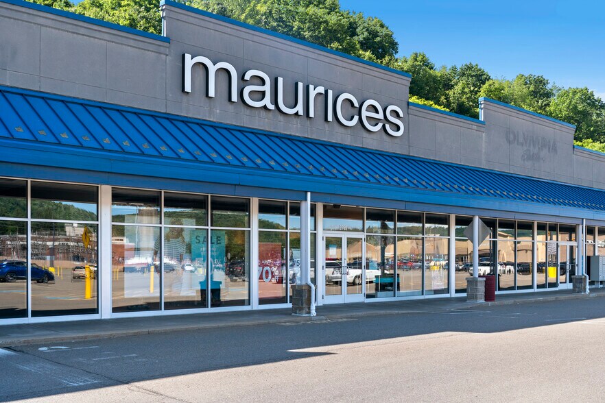 More Photos Of 2759-2775 Market St, Warren Freestanding For Lease