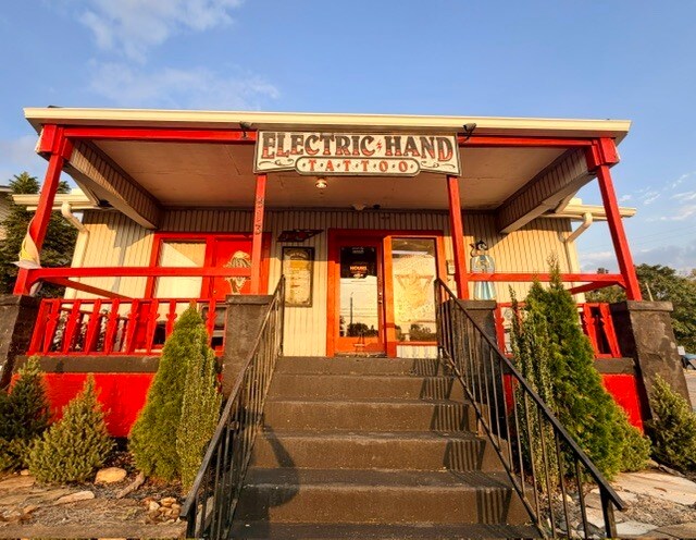 More Photos Of 913 Gallatin Ave, Nashville Office For Lease