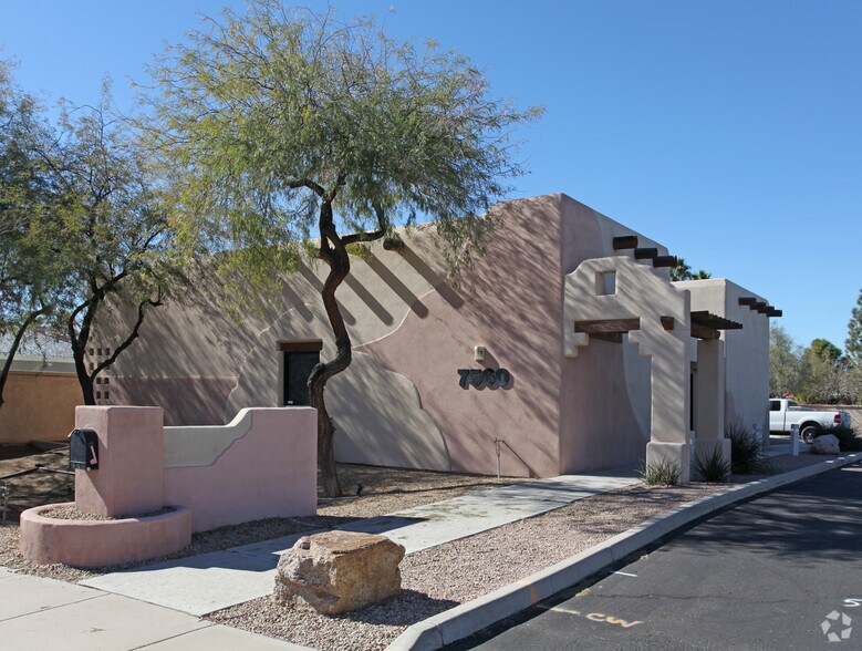 More Photos Of 7560 S Willow Dr, Tempe Office For Sale