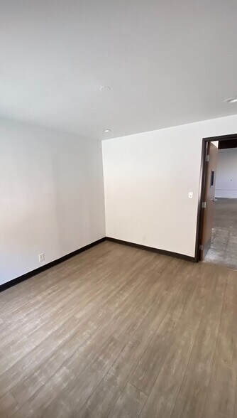 More Photos Of 4417-4419 Rowland Ave, El Monte Warehouse For Lease