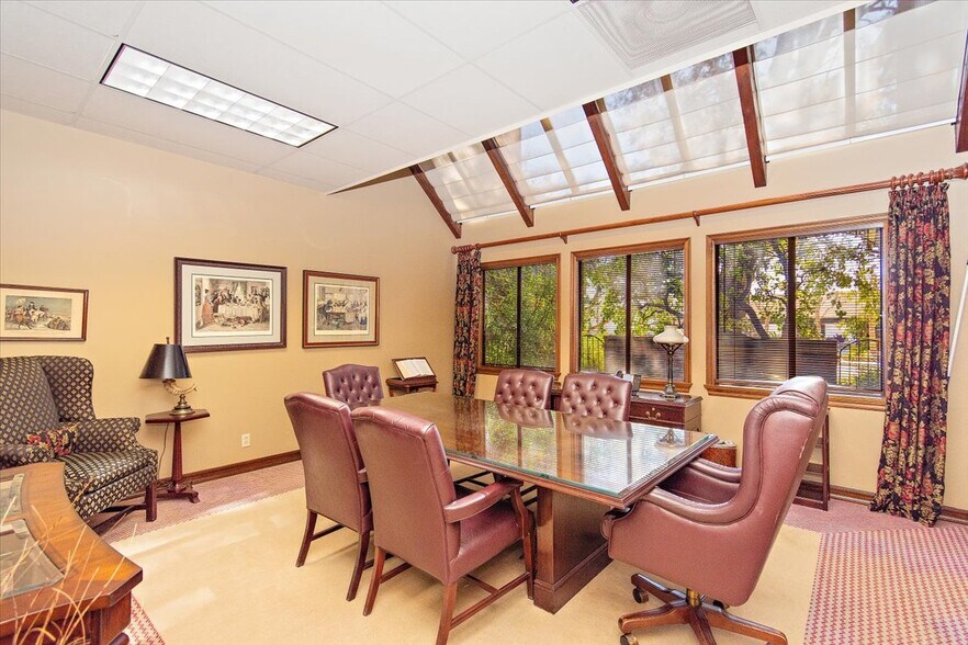 More Photos Of 10788 Civic Center Dr, Rancho Cucamonga Office For Lease