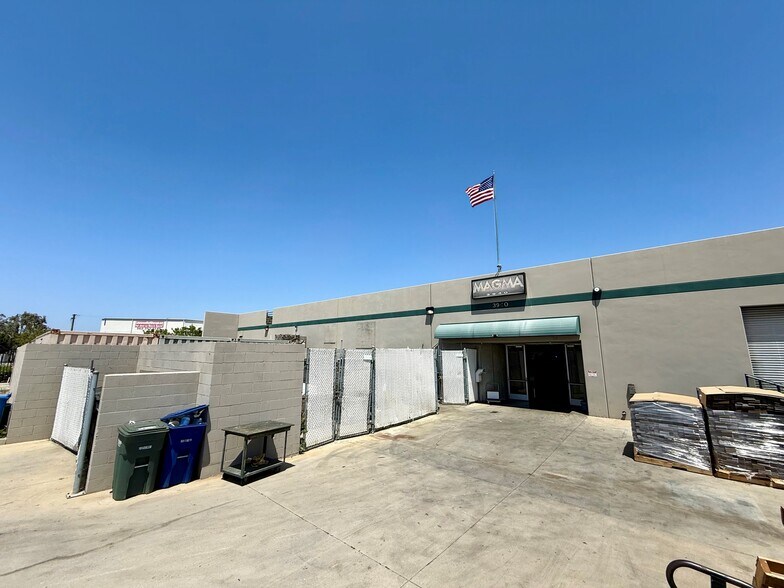 More Photos Of 3940 Pixie Ave, Lakewood Warehouse For Sale