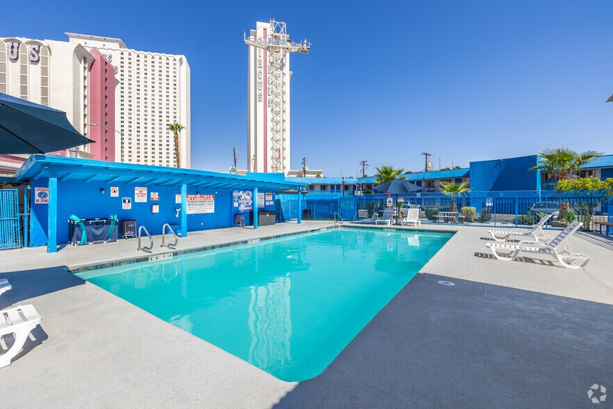 Primary Photo Of 2830 S Las Vegas Blvd, Las Vegas Hotel For Lease
