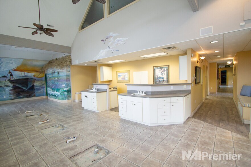 More Photos Of 2505 E 3300 S, Salt Lake City Medical For Lease