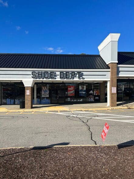 More Photos Of 220 Route 12, Groton Unknown For Lease