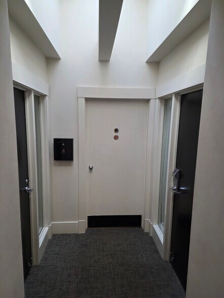 More Photos Of 64 Biltmore Ave, Asheville Loft Creative Space For Lease