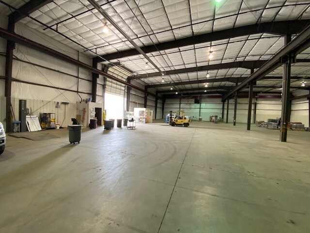 More Photos Of 11601 E 33rd Ave, Aurora Warehouse For Lease