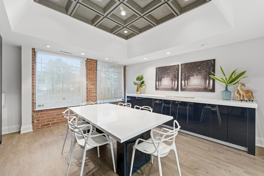 More Photos Of 40 Claireville Dr, Toronto Warehouse For Sale