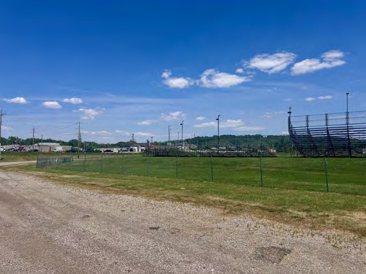 More Photos Of 3520 W Farmington Rd, Peoria Racetrack For Sale