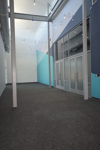More Photos Of 10915 N Rodney Parham Rd, Little Rock Medical For Lease