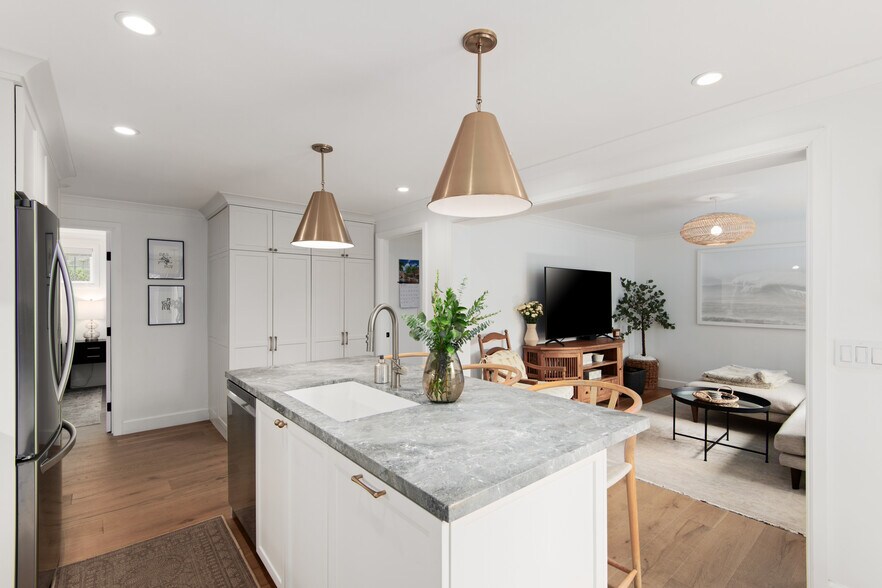 More Photos Of 937 3rd St, Encinitas Apartments For Sale