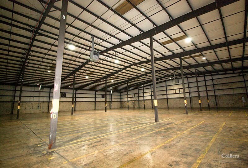 More Photos Of 10795 Ridgeway Industrial Dr, Olive Branch Warehouse For Lease