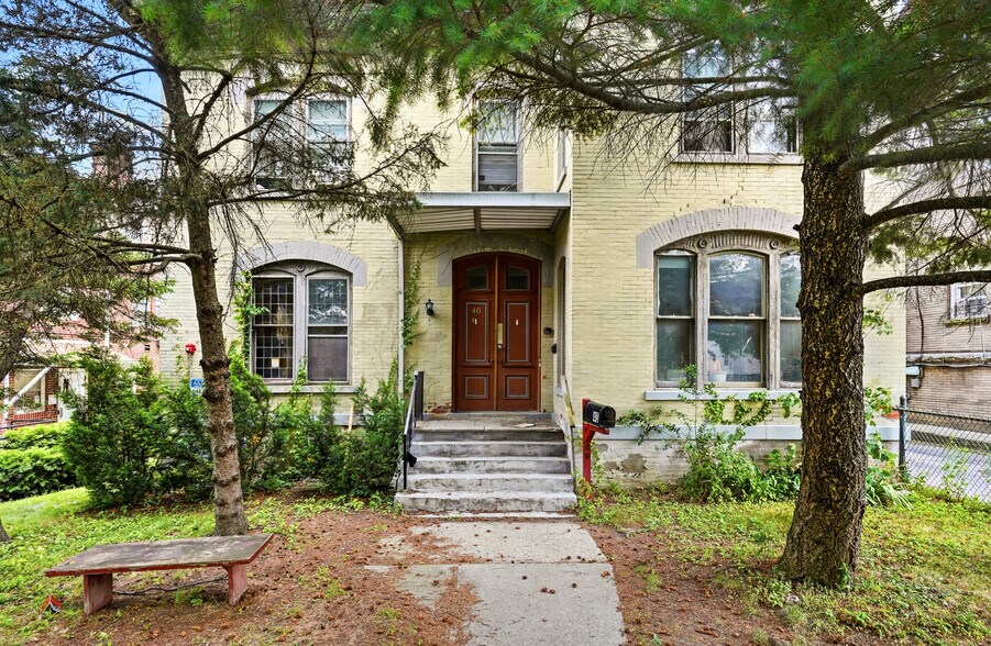 Primary Photo Of 40 S Hamilton St, Poughkeepsie Apartments For Sale