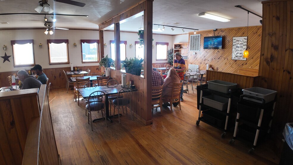 More Photos Of 6335 W Andrew Johnson Hwy, Greeneville Restaurant For Sale