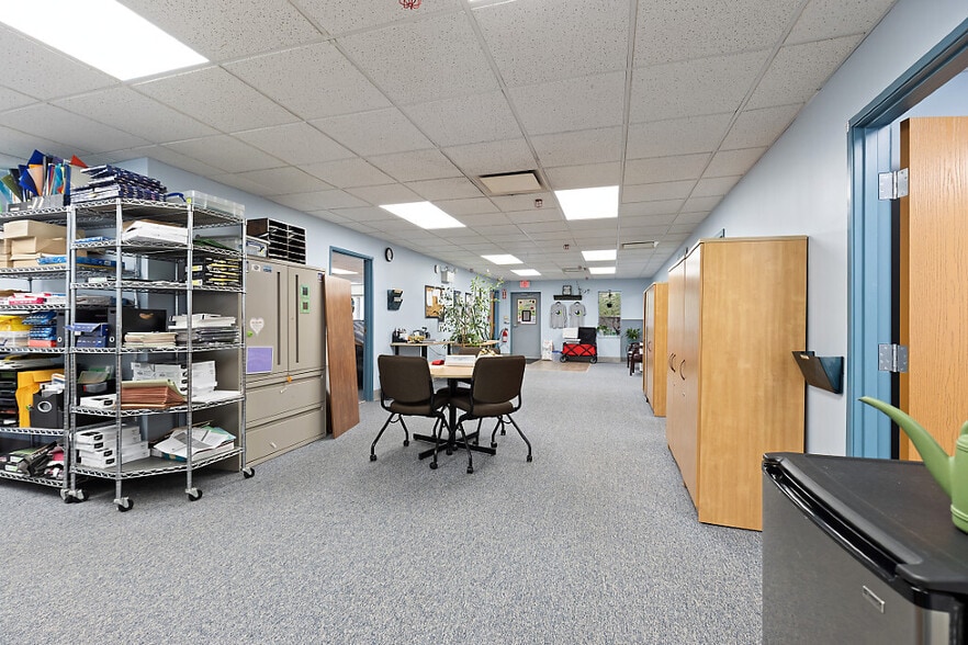 More Photos Of 219 Capitol St, Augusta Office For Lease