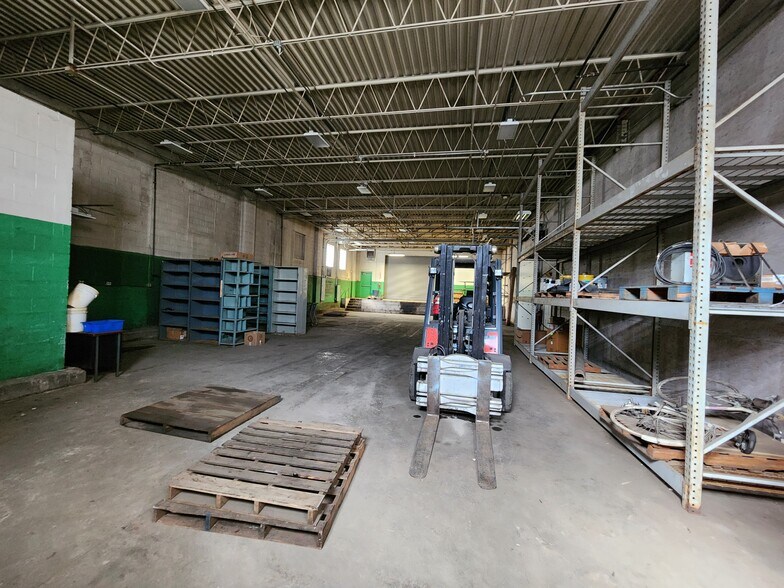 More Photos Of 10830 Glass St, North Huntingdon Warehouse For Lease