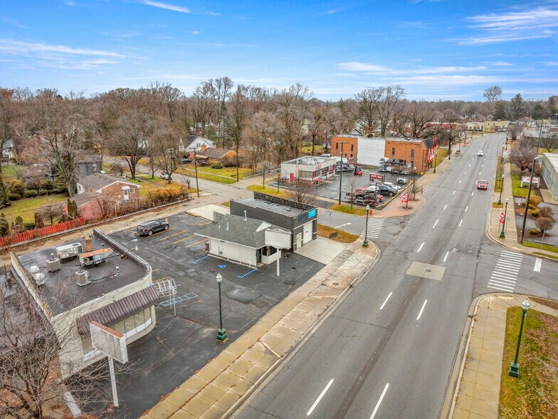 More Photos Of 35812 W Michigan Ave, Wayne Carwash For Lease